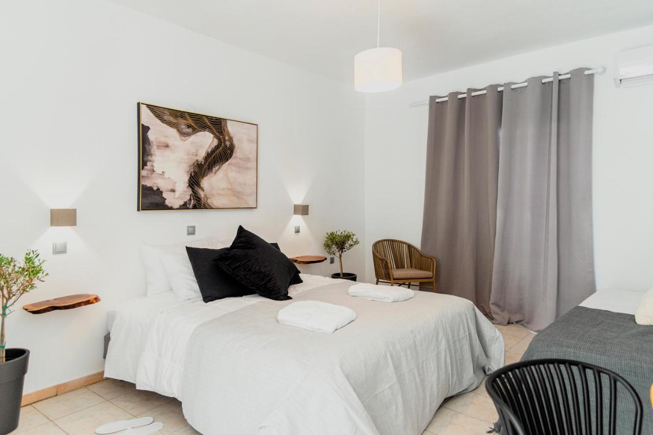 Olive Grove Beachfront & Seaview (adults Only)